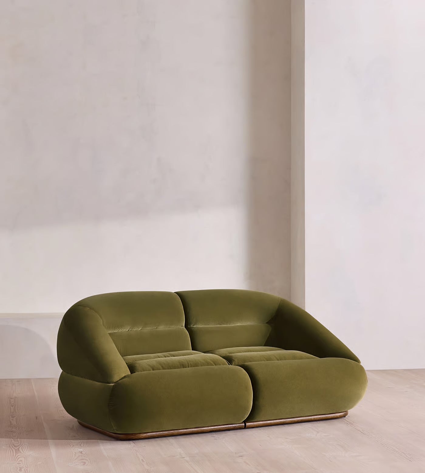 Pernal Sofa