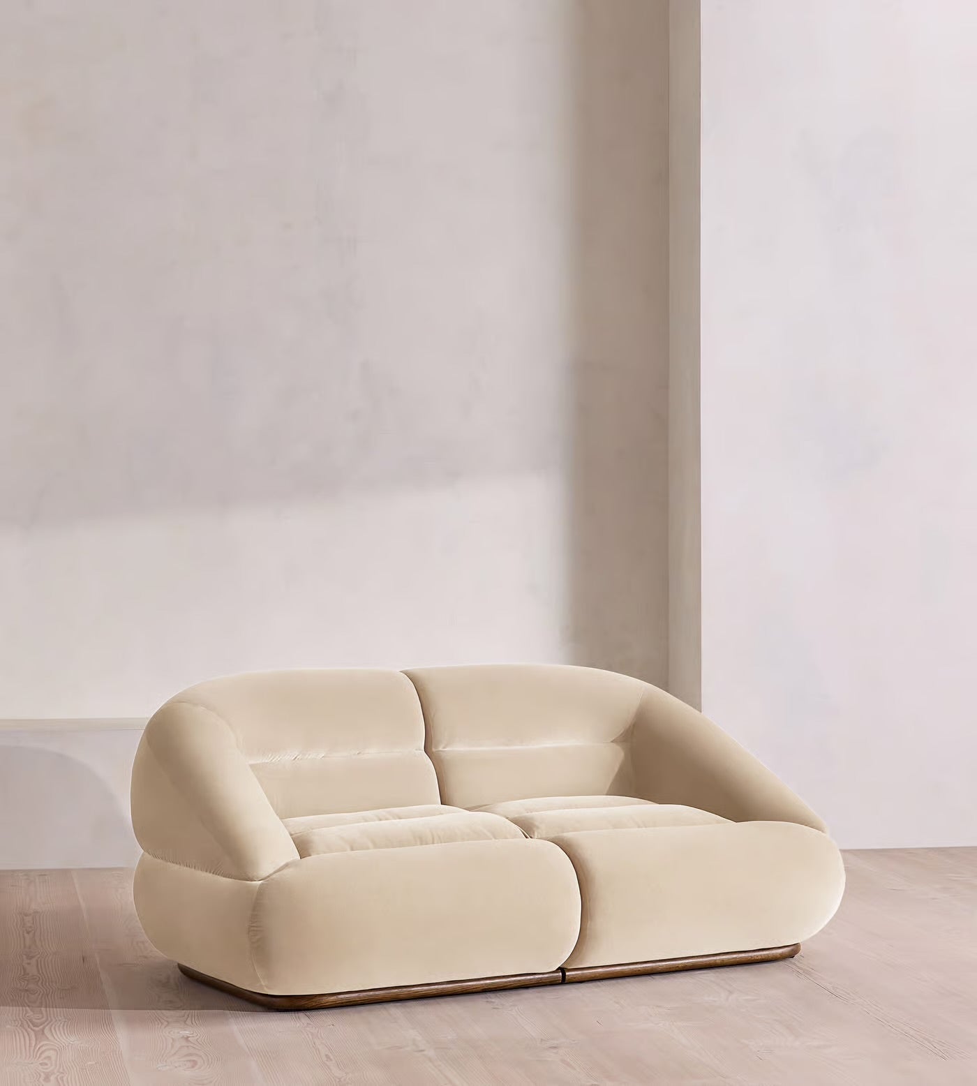 Pernal Sofa