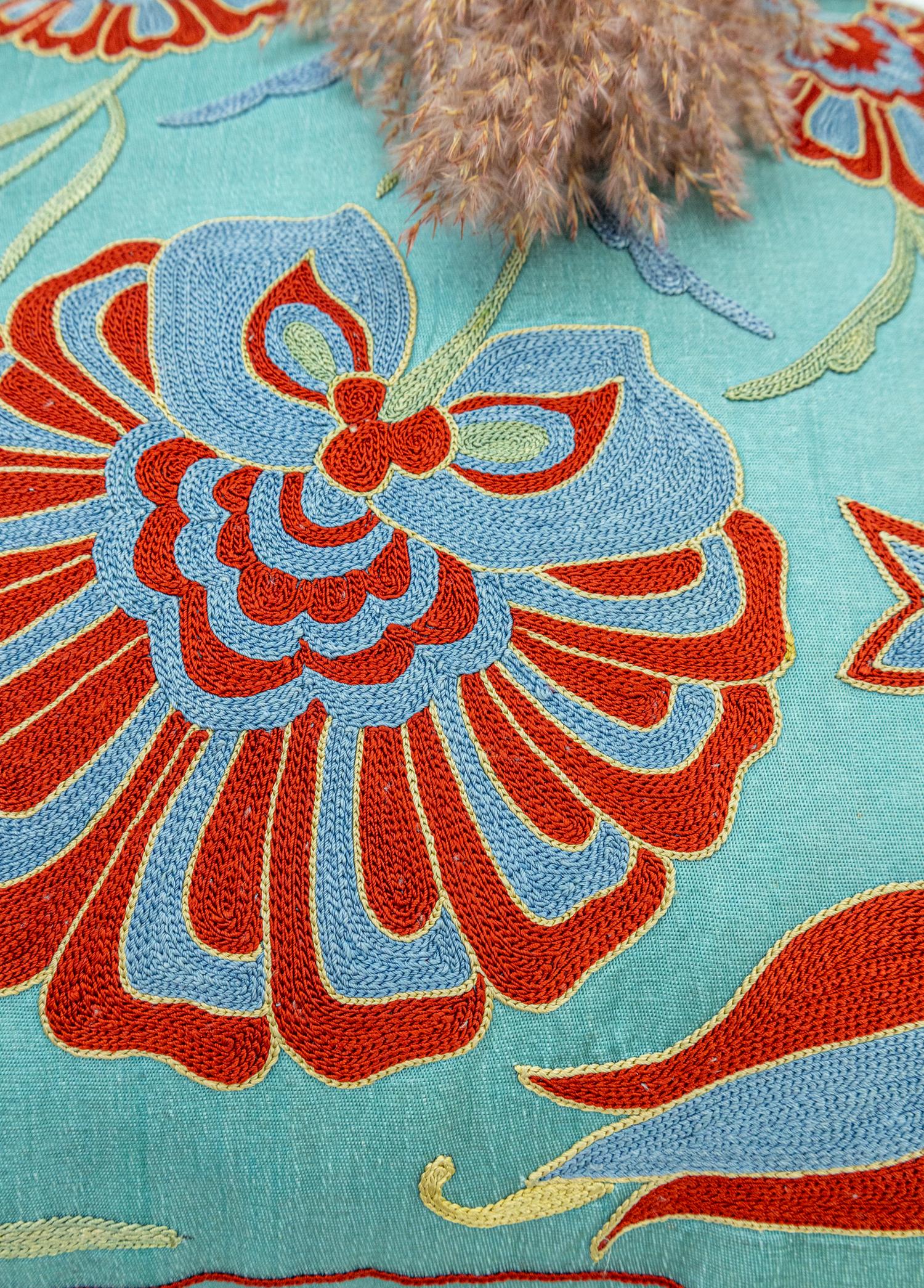 Soho Antiq-Ayaz El Yapımı İpek Suzani Kırlent 50x50 Cm-Kırlent-4-Milagron.com