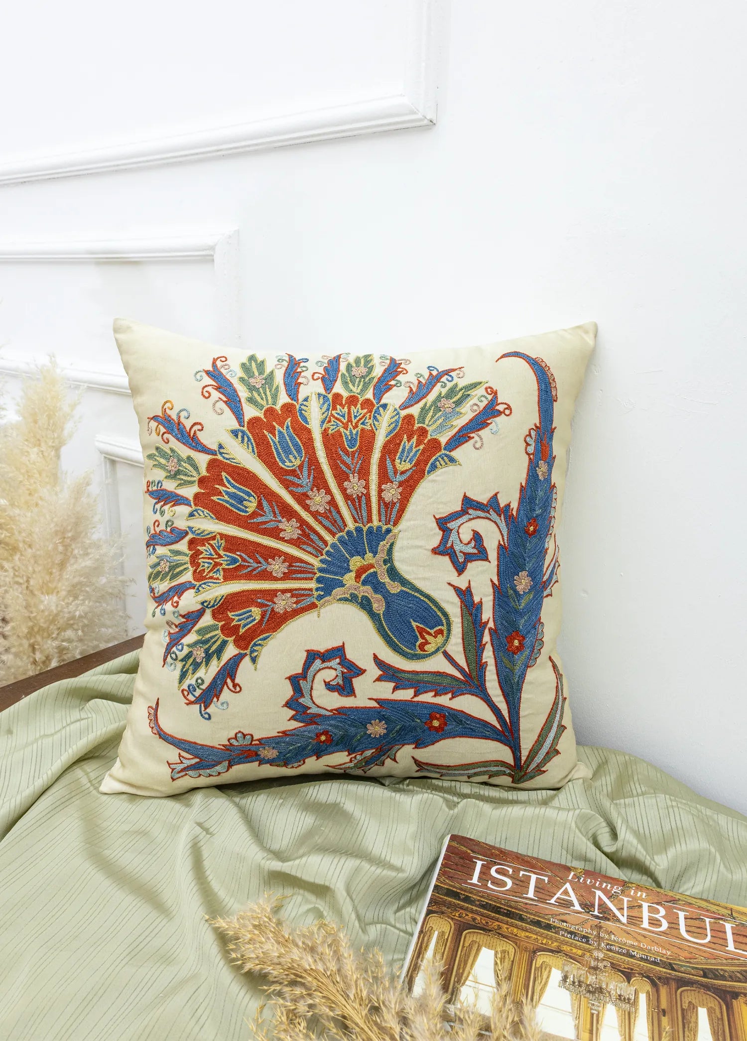 Soho Antiq-Dali Dekoratif Suzani Kırlent 50x50 Cm-2-Milagron.com