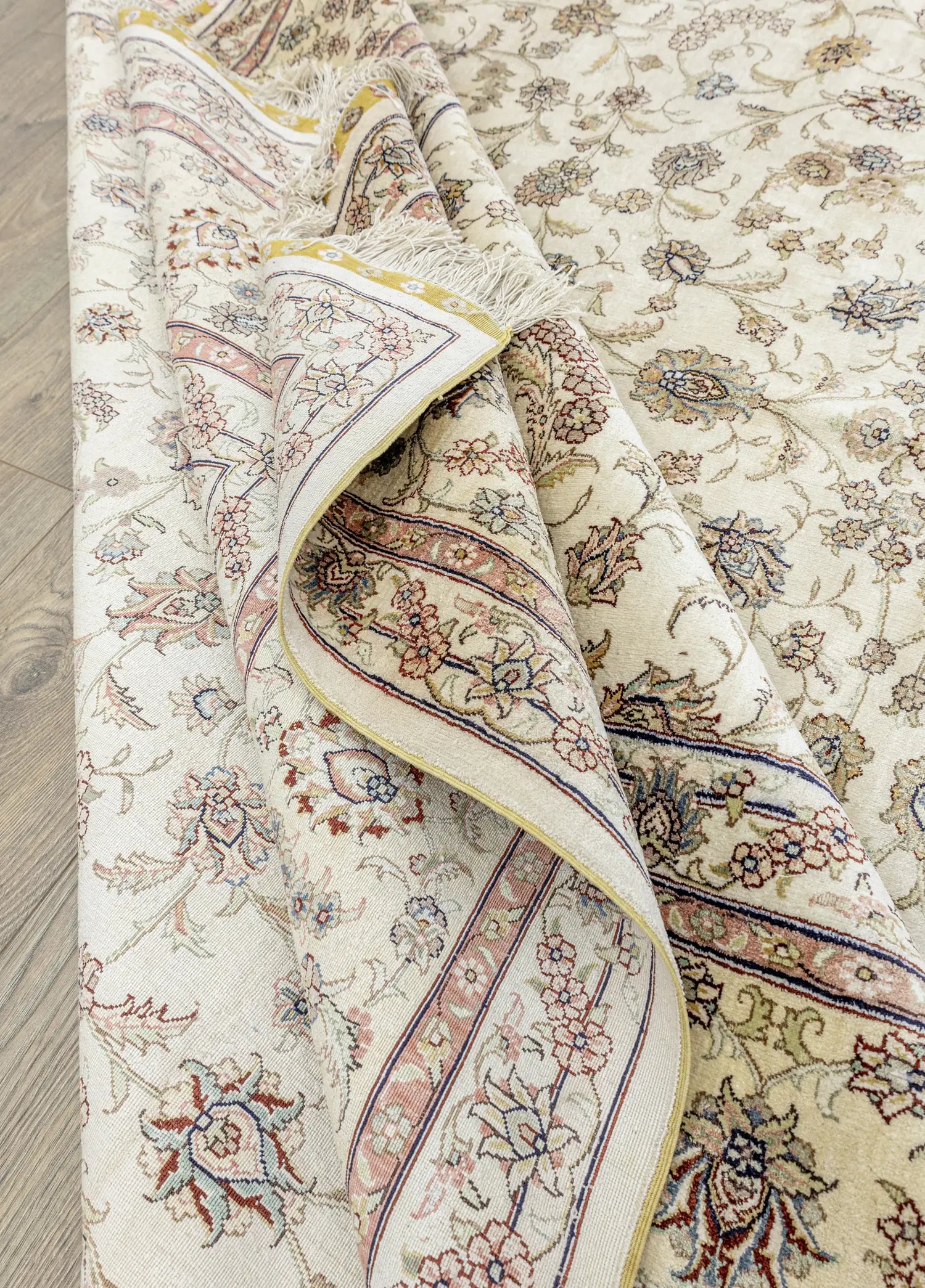 Soho Antiq-Dilemer El Dokuma İpek Halı 248x296 Cm-6-Milagron.com