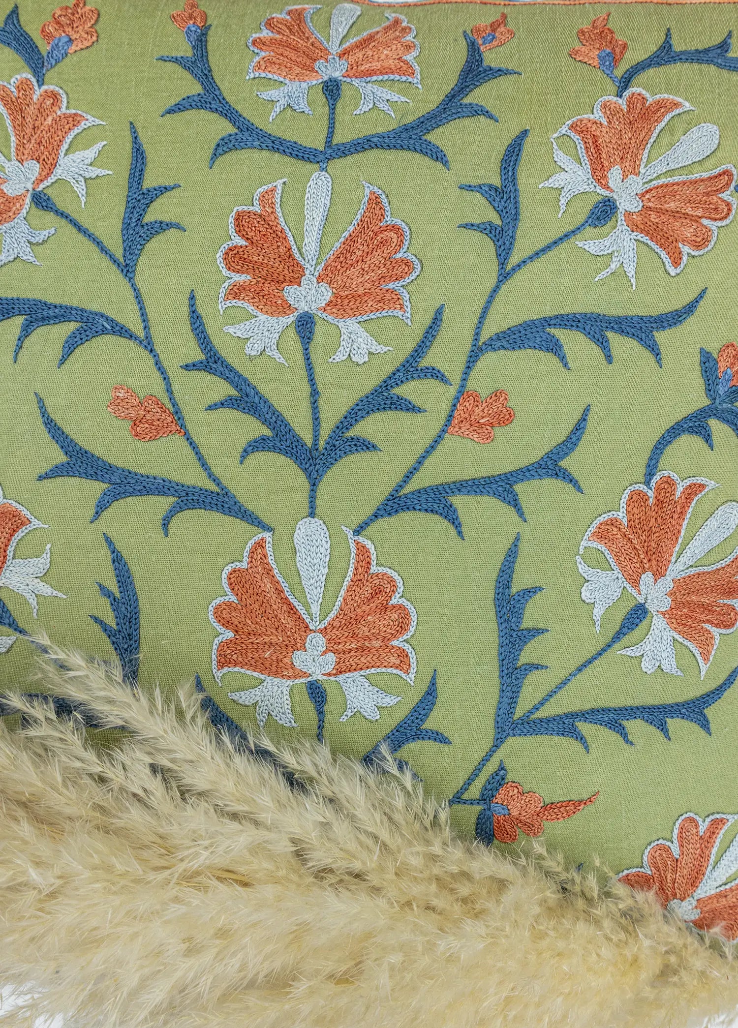 Soho Antiq-Ildır çiçekli El Yapımı Kırlent 50x50 Cm-3-Milagron.com