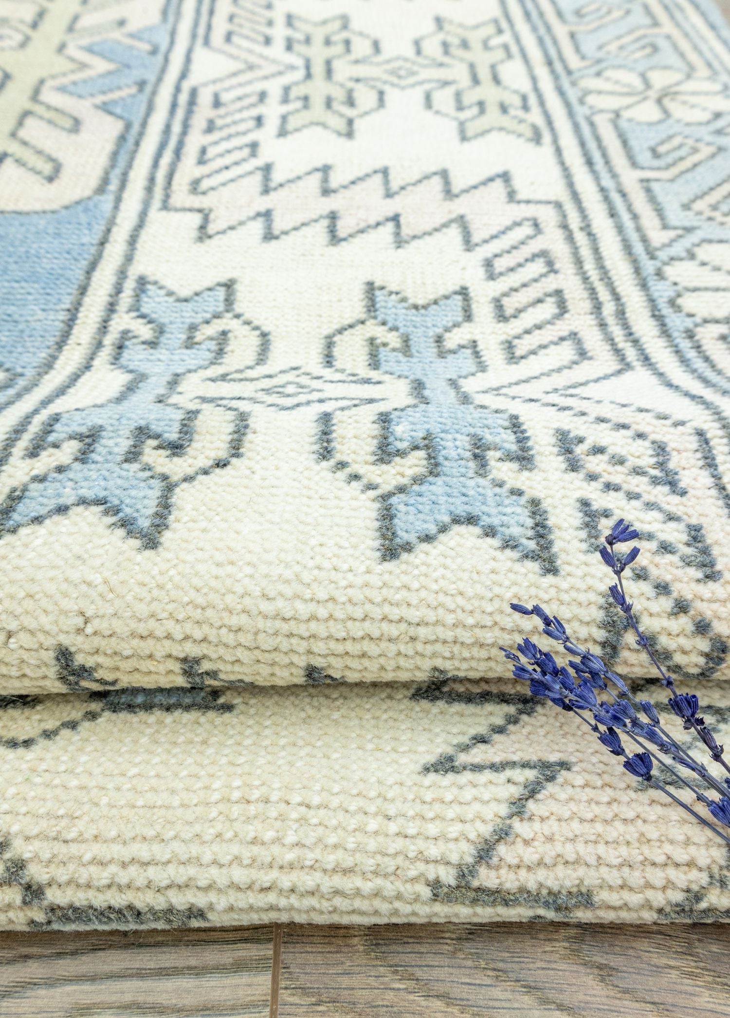 Soho Antiq-Liber Rustik Desenli El Dokuma Yün Halı 215x324 Cm-Halı-4-Milagron.com