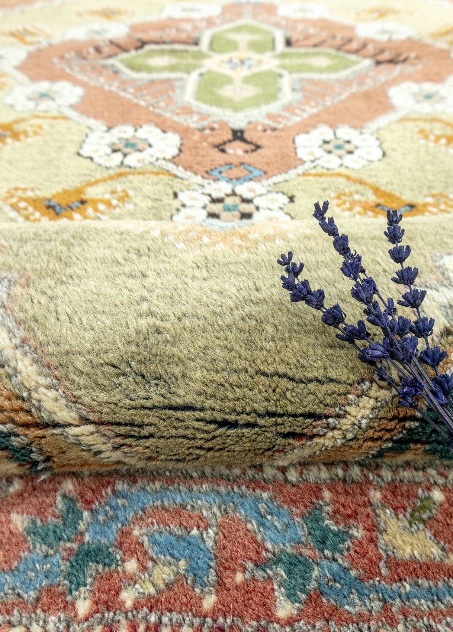 Soho Antiq-Pomelon El Dokuma Dazkırı Halısı 138x193 Cm-Halı-4-Milagron.com