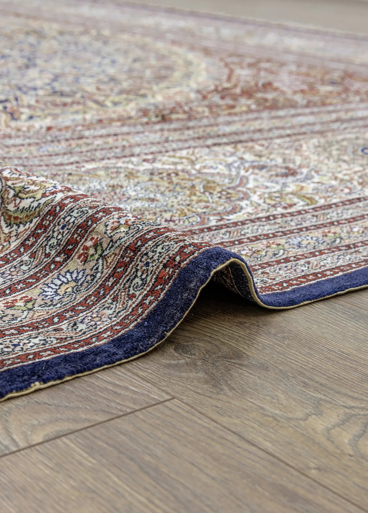 Soho Antiq-Varamin Madalyon Desenli İpek Halı 305x414 Cm-5-Milagron.com