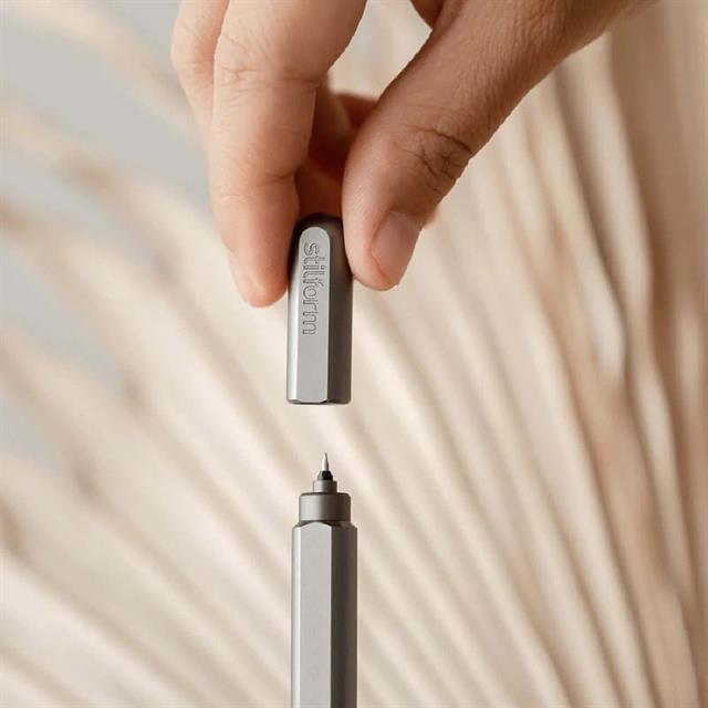Sti̇lform-Stilform Jel Kalem Titanyum Kasa, Titanium Matt-Jel Kalem-3-Milagron.com