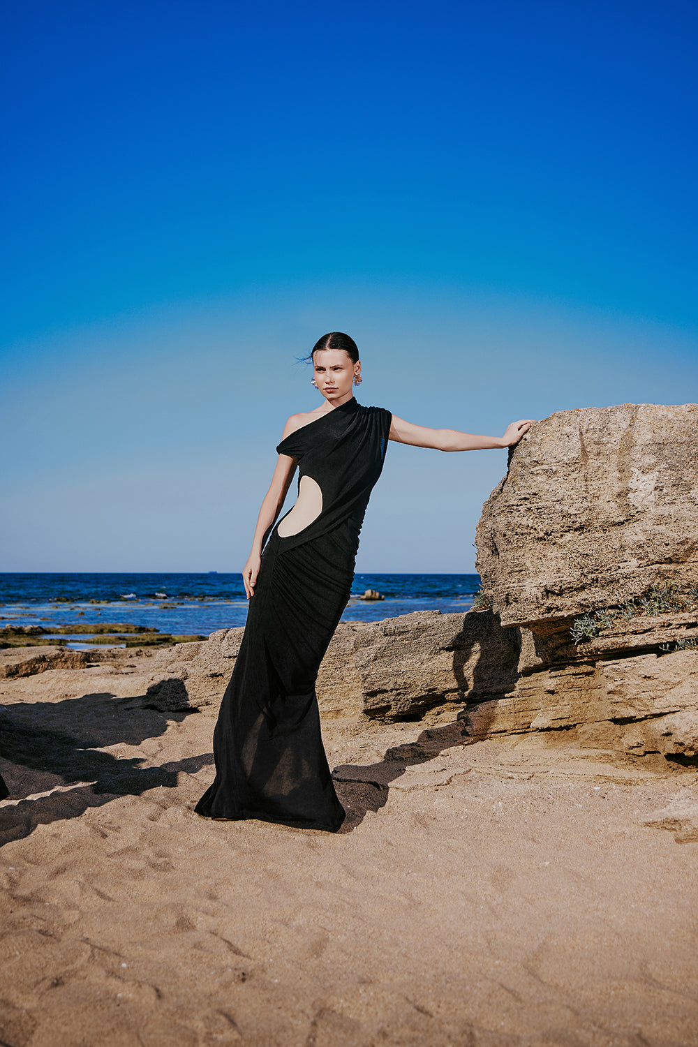 Ylva Cut-out Detailed & Ruched Maxi Dress - 4