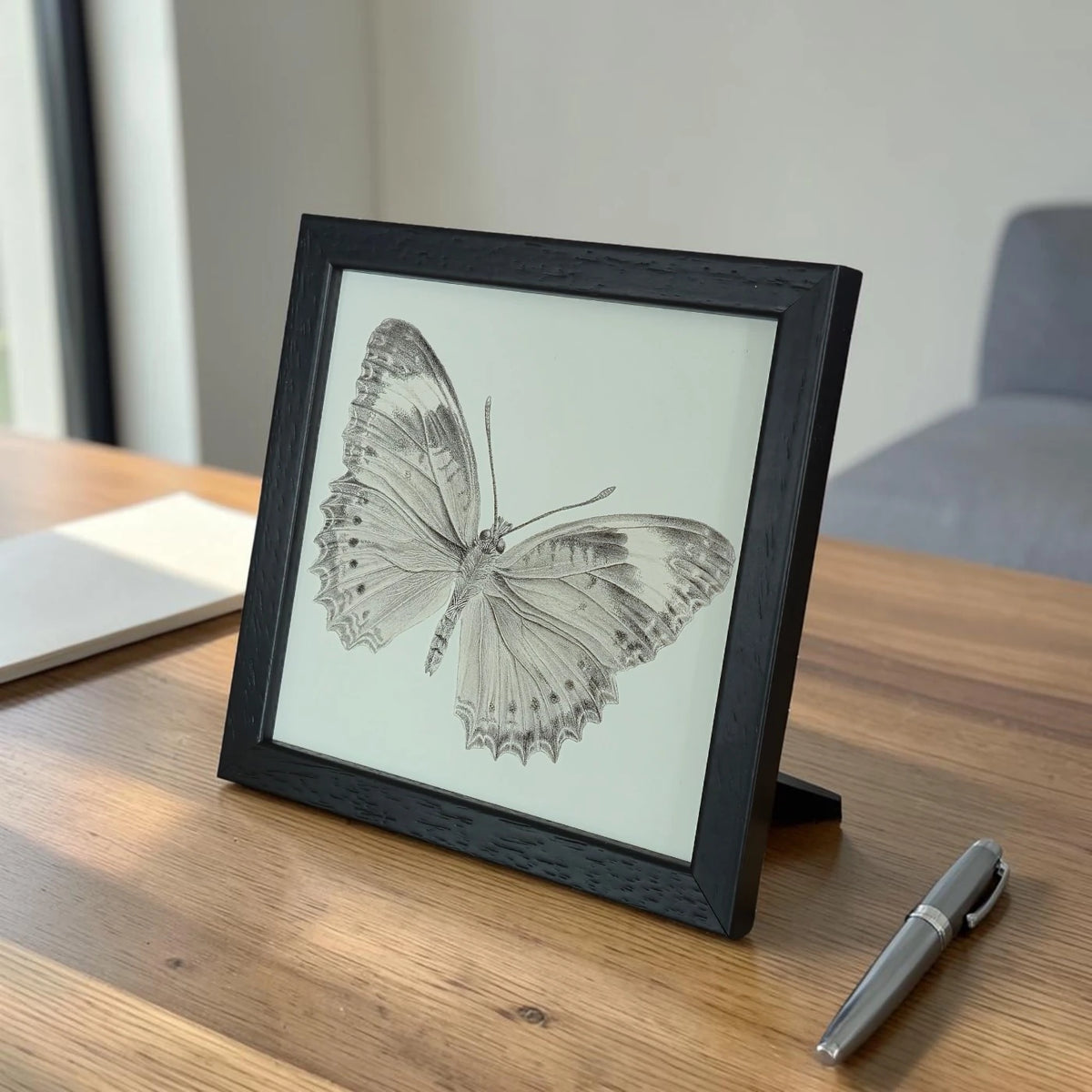 Kelebek Karakalem Fine Art Baskı