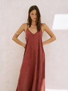 The Handloom-Lucid Flow Maxi Dress Burgundy-Elbise-1-Milagron.com