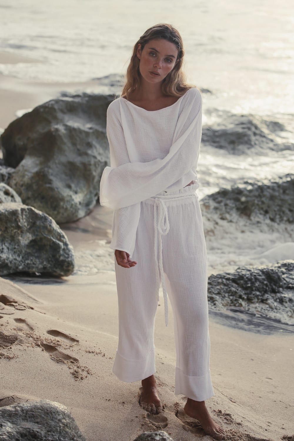 The Handloom-Paloma Paper Bag Pants White-Pantolon-1-Milagron.com