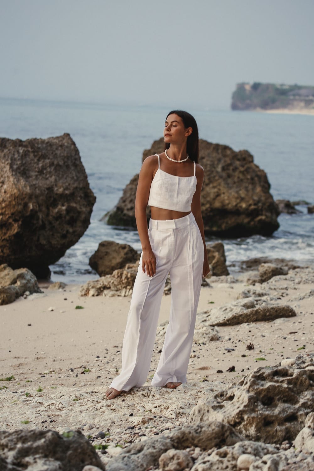 The Handloom-Pera Pants White-Pantolon-2-Milagron.com