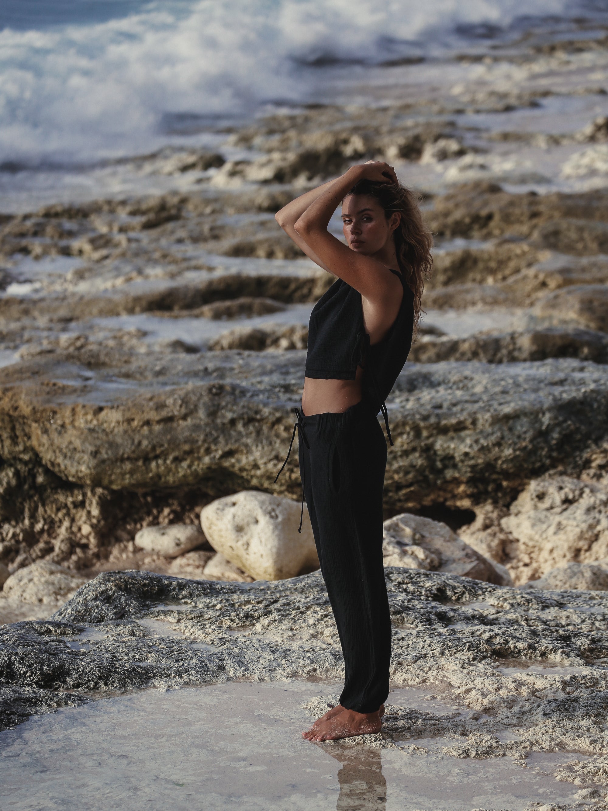 The Handloom-SORUNLU - Mia Pants Black-Pants-3-Milagron.com