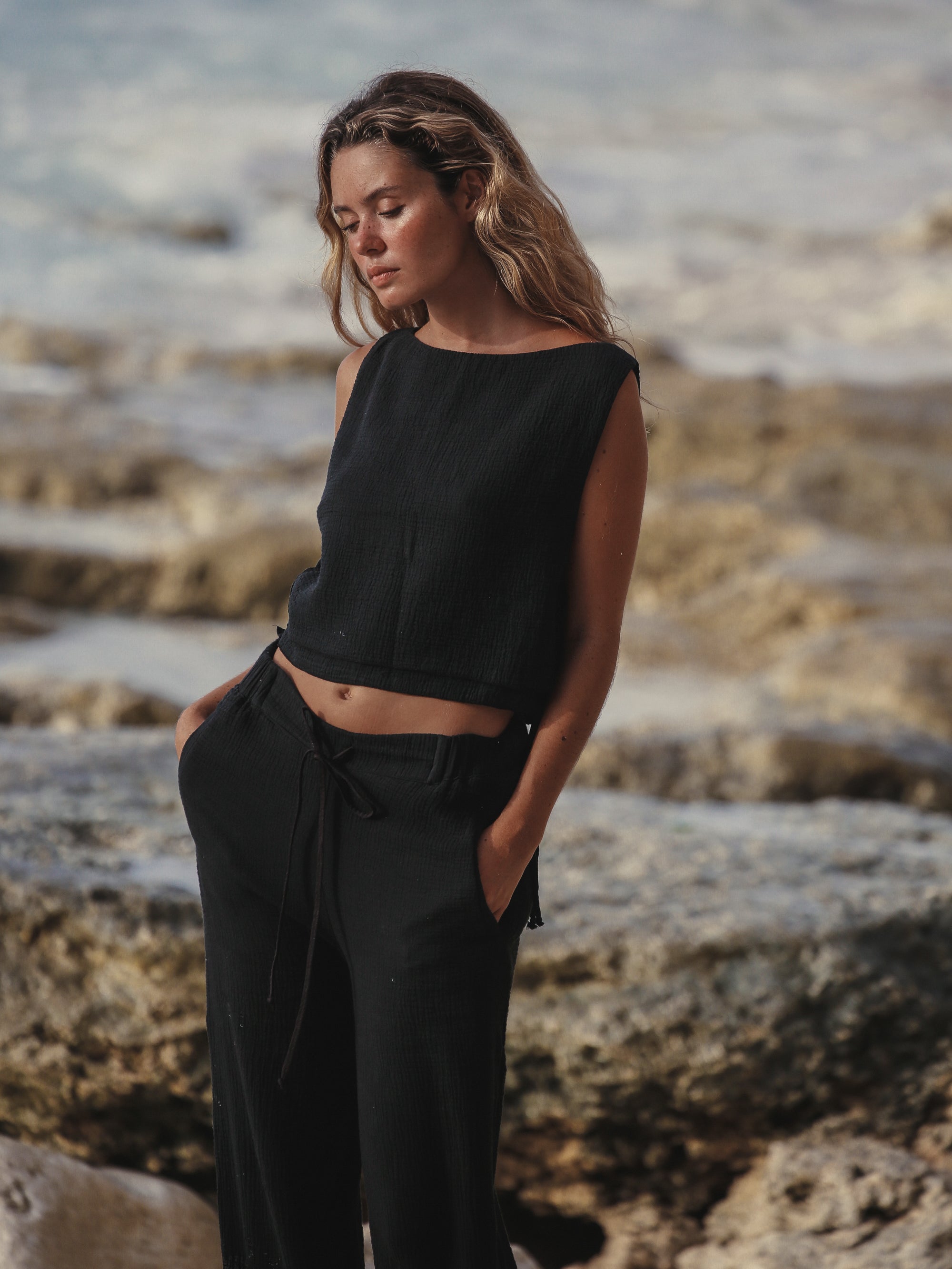 The Handloom-SORUNLU - Mia Pants Black-Pants-4-Milagron.com