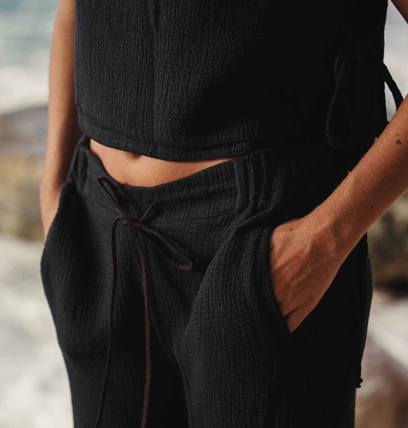 The Handloom-SORUNLU - Mia Pants Black-Pants-6-Milagron.com