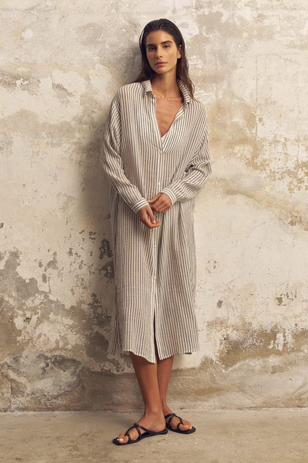 The Handloom-Voyage Shirt Dress Black Stripes-Elbise-1-Milagron.com