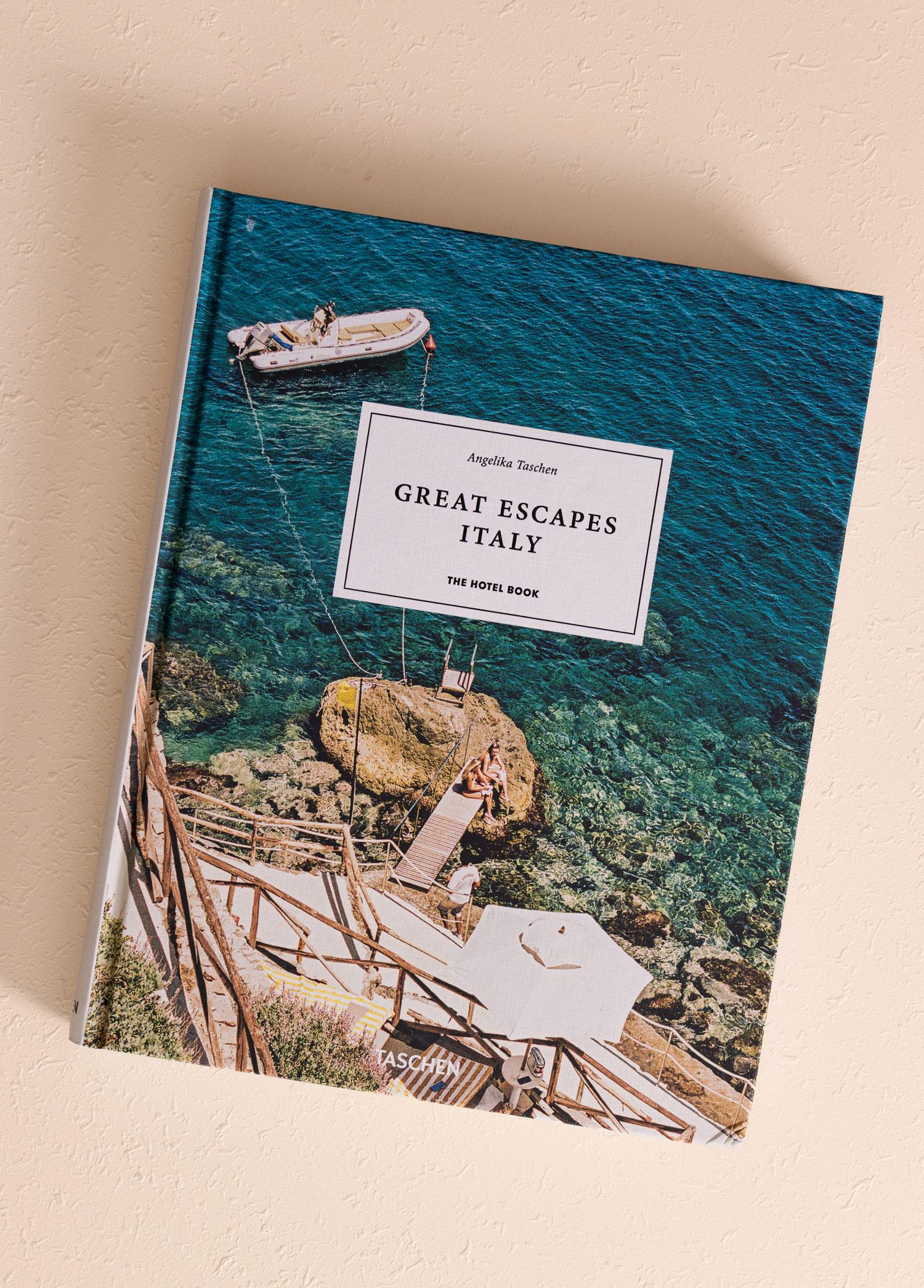 Great Escapes Italy A Kitap