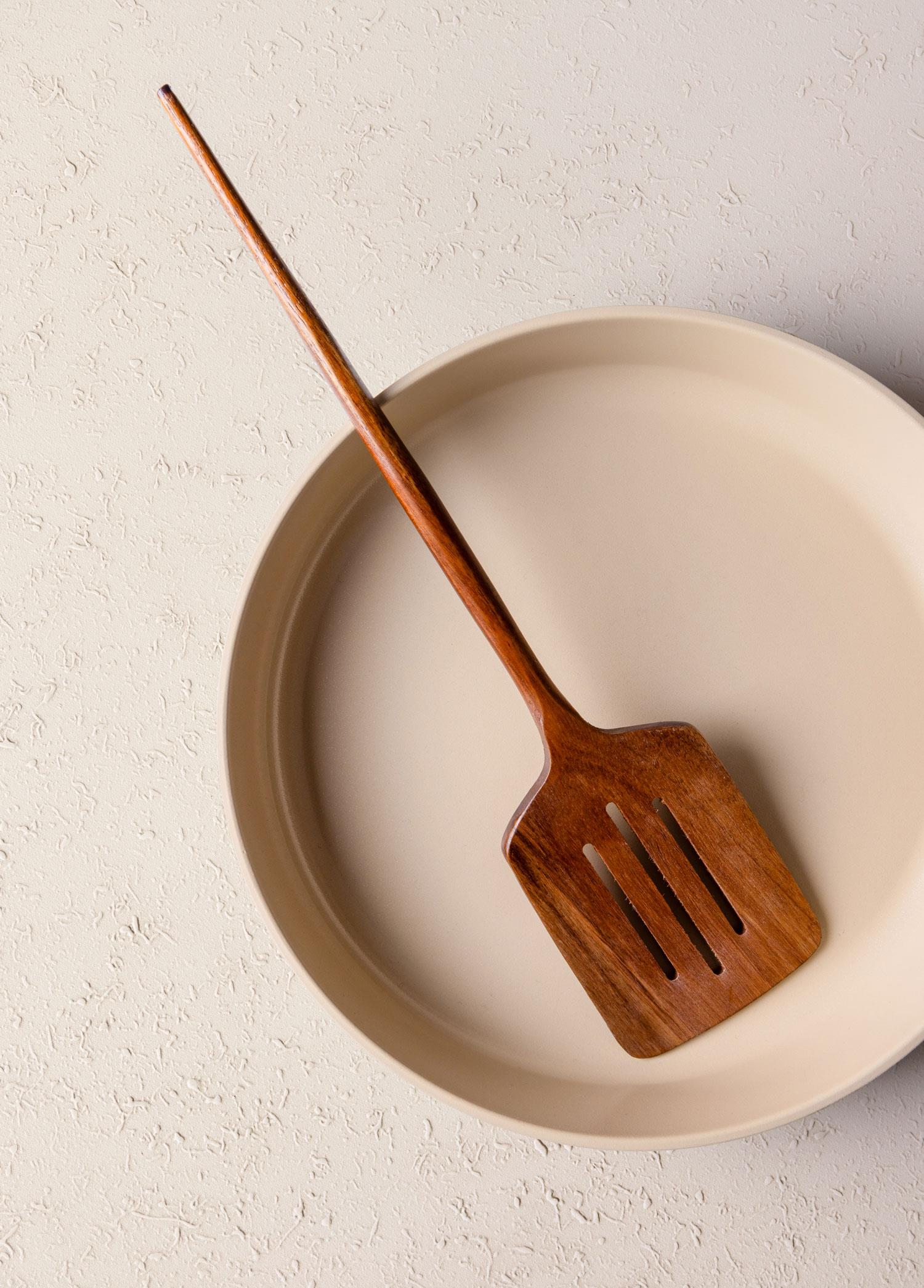 Natura Akasya Delikli Spatula 35X8 Cm
