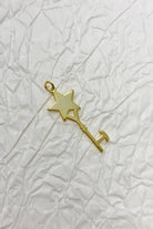 The Pheia-Yıldız Anahtar Kolye Ucu | 925 Ayar Gümüş-Kolye-1-Milagron.com