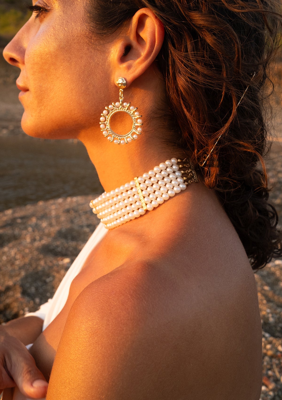 Tiny-Aylin Gold Earring-Küpe-1-Milagron.com