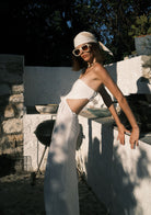 Tiny-Bel Dekolteli Straplez Uzun Beyaz Elbise-Elbise-12-Milagron.com