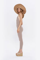 Tiny-Boyundan Bağlamalı Sırt Dekolteli Açık Kahverengi Tulum-Tulum-6-Milagron.com