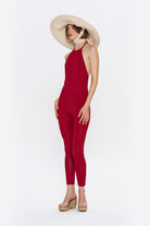 Tiny-Boyundan Bağlamalı Sırt Dekolteli Bordo Tulum-Tulum-8-Milagron.com