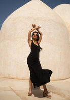 Tiny-Halter Yaka Uzun Siyah Elbise-Elbise-8-Milagron.com