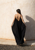 Tiny-İp Askılı Geniş Kesim Siyah Elbise-Elbise-4-Milagron.com