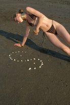 Tiny-Kahverengi üçgen İpli Bikini Altı-Bikini + Mayo-2-Milagron.com