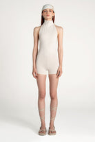 Tiny-Krem Boğazlı Sırt Dekolteli Şort Bodysuit-Tulum-1-Milagron.com