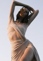 Tiny-Nude Z Detaylı Uzun Straplez Elbise-Elbise-2-Milagron.com