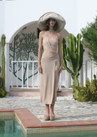 Tiny-Nude Z Detaylı Uzun Straplez Elbise-Elbise-3-Milagron.com