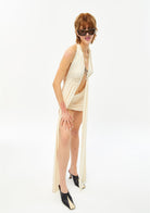 Tiny-Önleri Uzun Derin Dekolteli Beyaz Bluz-Top-8-Milagron.com