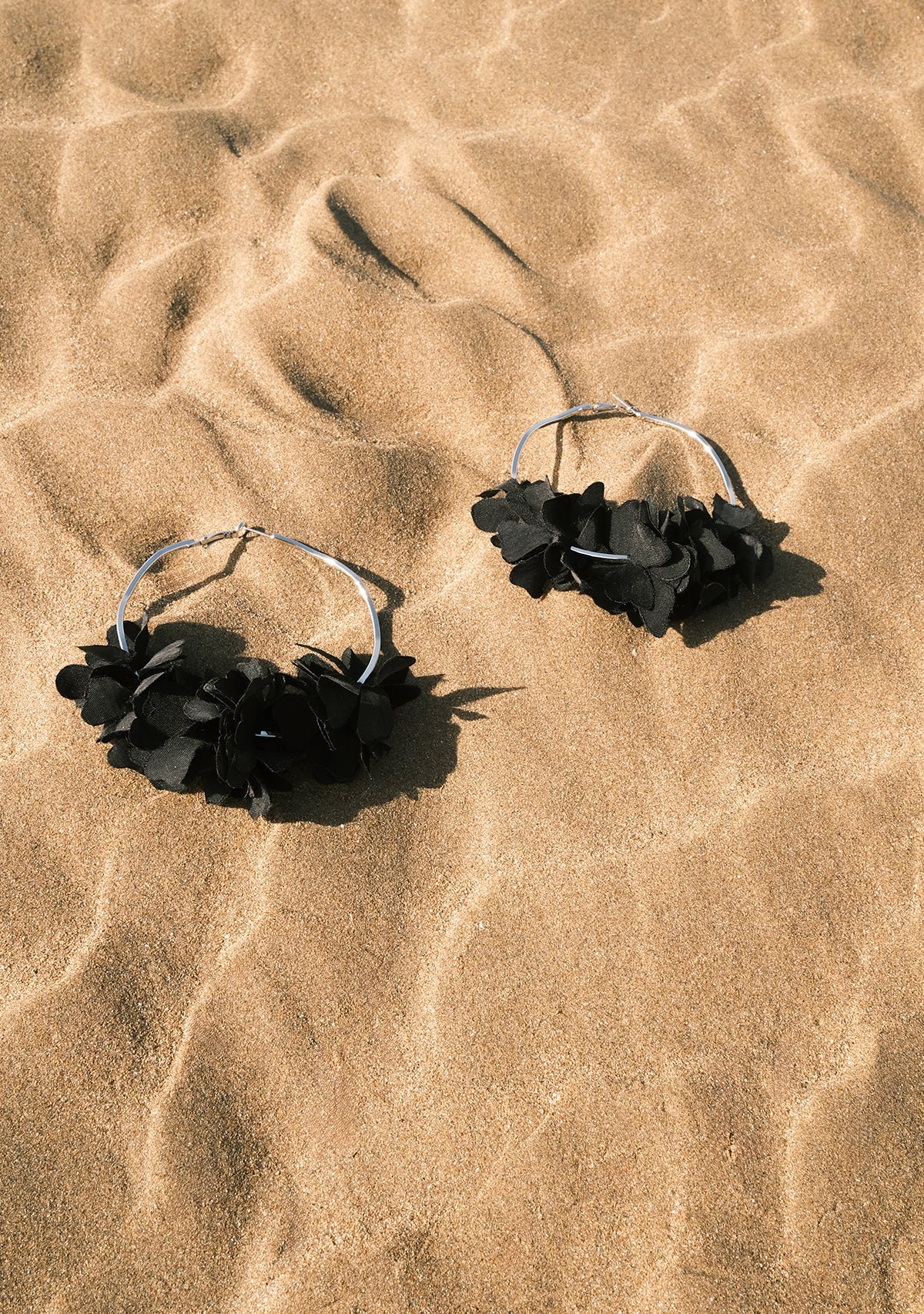 Tiny-SORUNLU - Sekhmet Black Tencel Earring-Küpe-9-Milagron.com