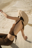 Tiny-Sırtı Açık Belden Bağlamalı Kahverengi Bluz-Bluz-5-Milagron.com