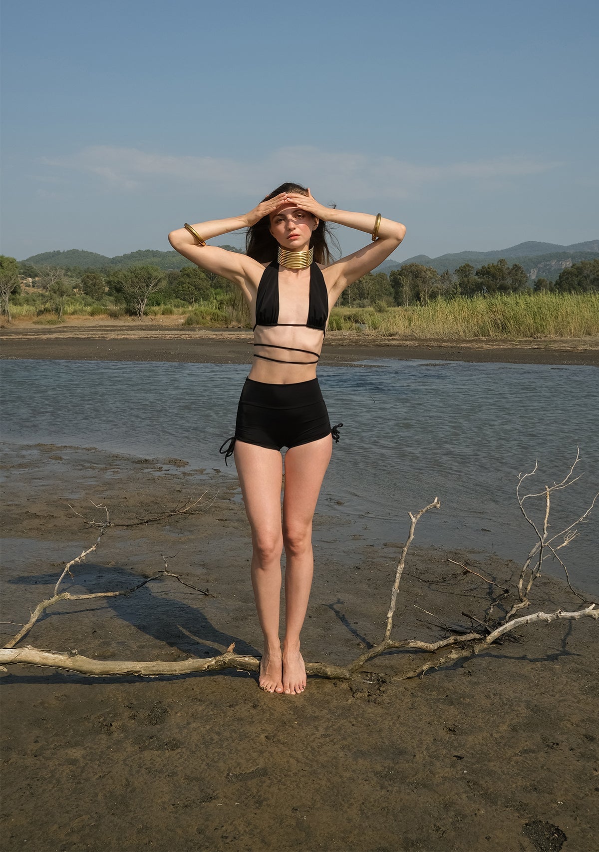 Tiny-Siyah Dar Kesim Yanlardan Ayarlanabilir şort Mayo-Bikini + Mayo-3-Milagron.com