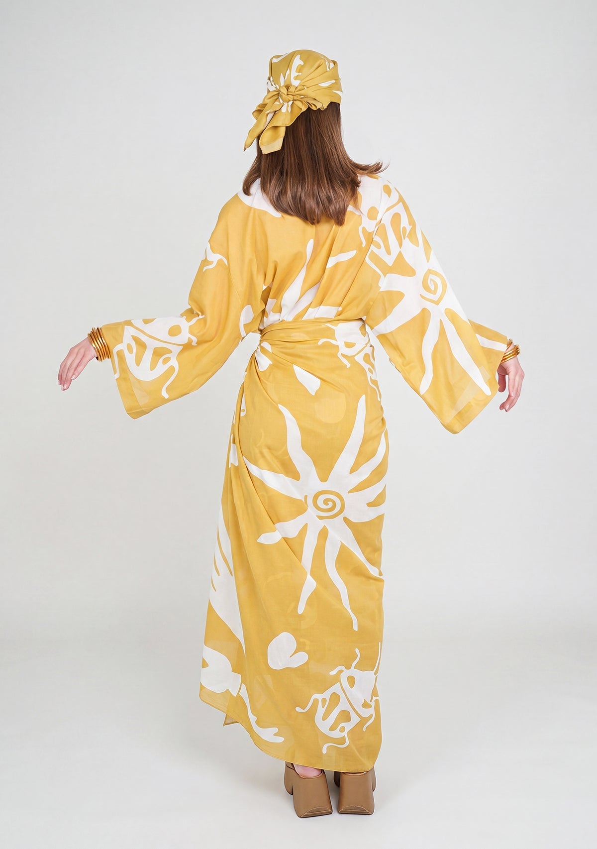 Sukhsuma Shadow Ritual Kimono