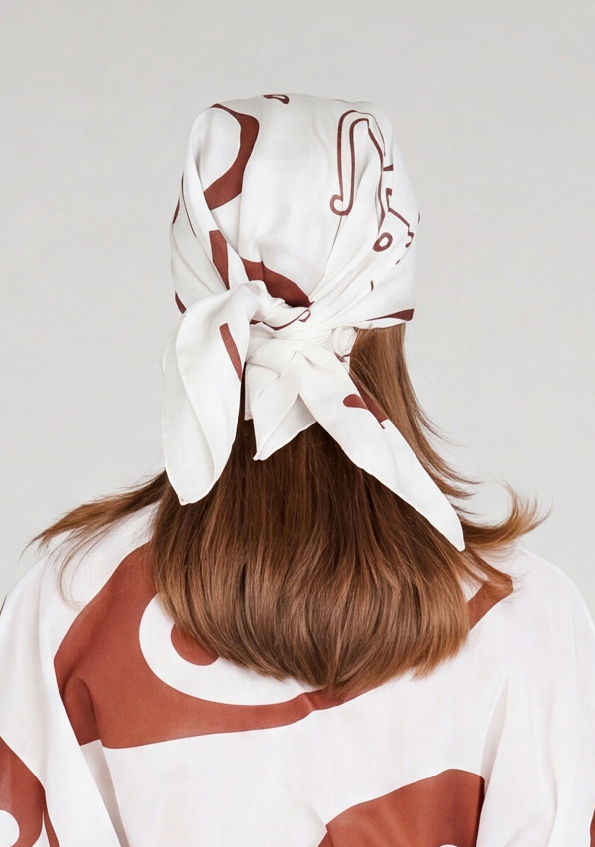 Yinyang Light Silky Scarf