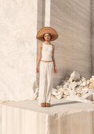 Tiny-Yumuşak Dökümlü Beyaz Beli Lastikli Pantolon-Pantolon-4-Milagron.com