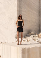 Tiny-önü Fermuarlı Sırtı Ayarlanabilir Balenli Siyah Korse-Büstiyer-6-Milagron.com