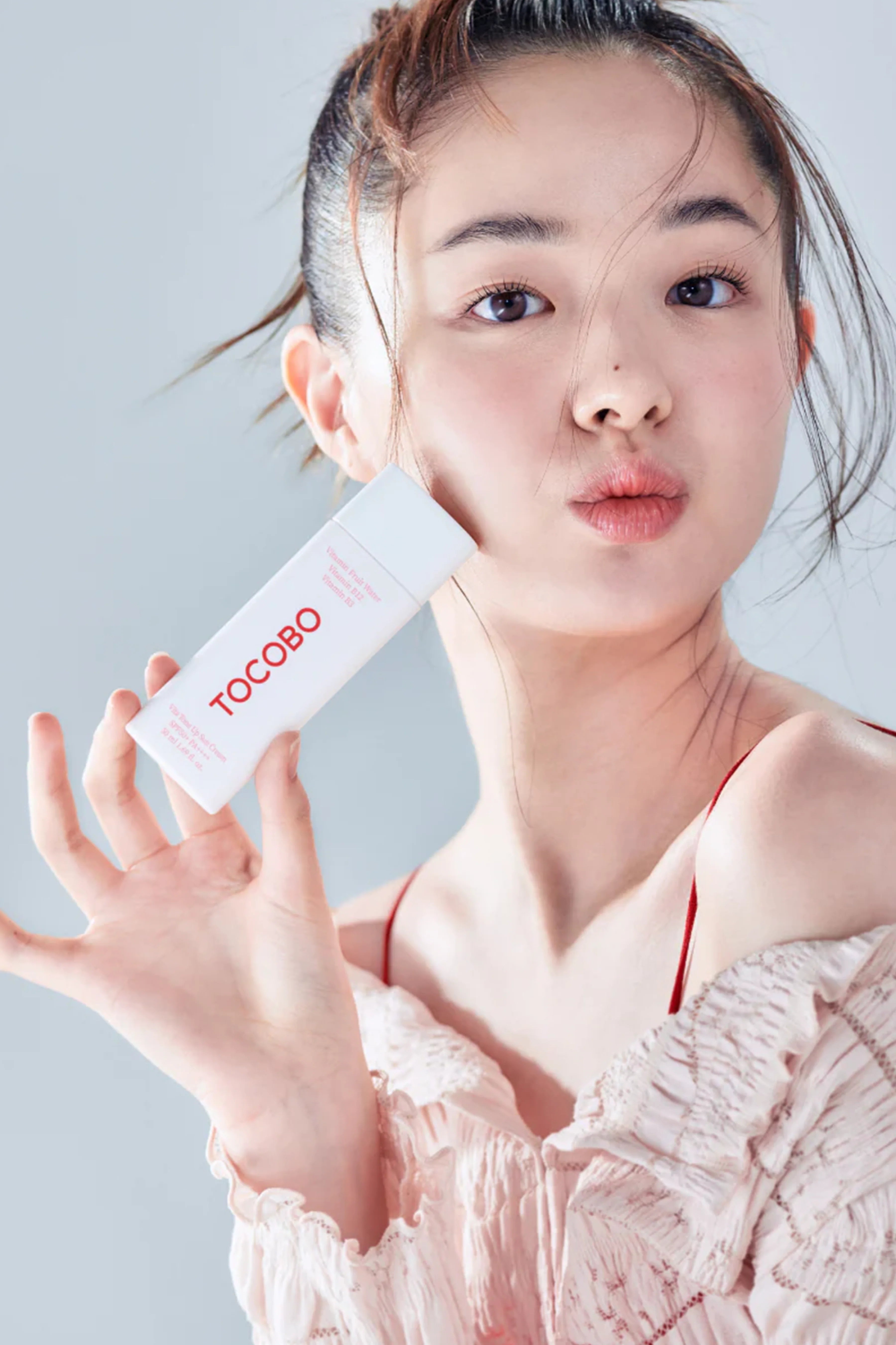 Tocobo-Tocobo Vita Tone Up Sun Cream Spf50+ Pa++++ 50ml Ton Eşitleyici Vegan Güneş Koruyucu-Güneş Koruyucu-7-Milagron.com