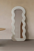 Tuhams-Mia Dalgalı Çerçeveli Boy Aynası-Ayna-1-Milagron.com