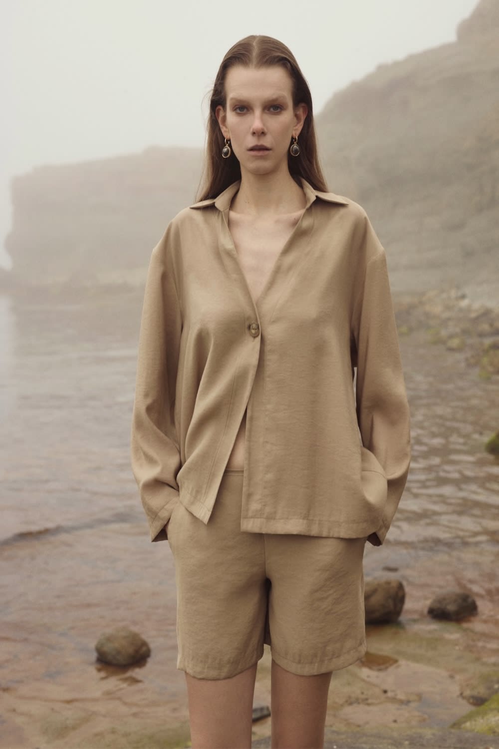 Noa Devetüyü Şort - 0