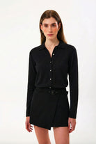 %100 Organik Pamuk Siyah Dar Kesim / Slim Fit Kadın Gömlek