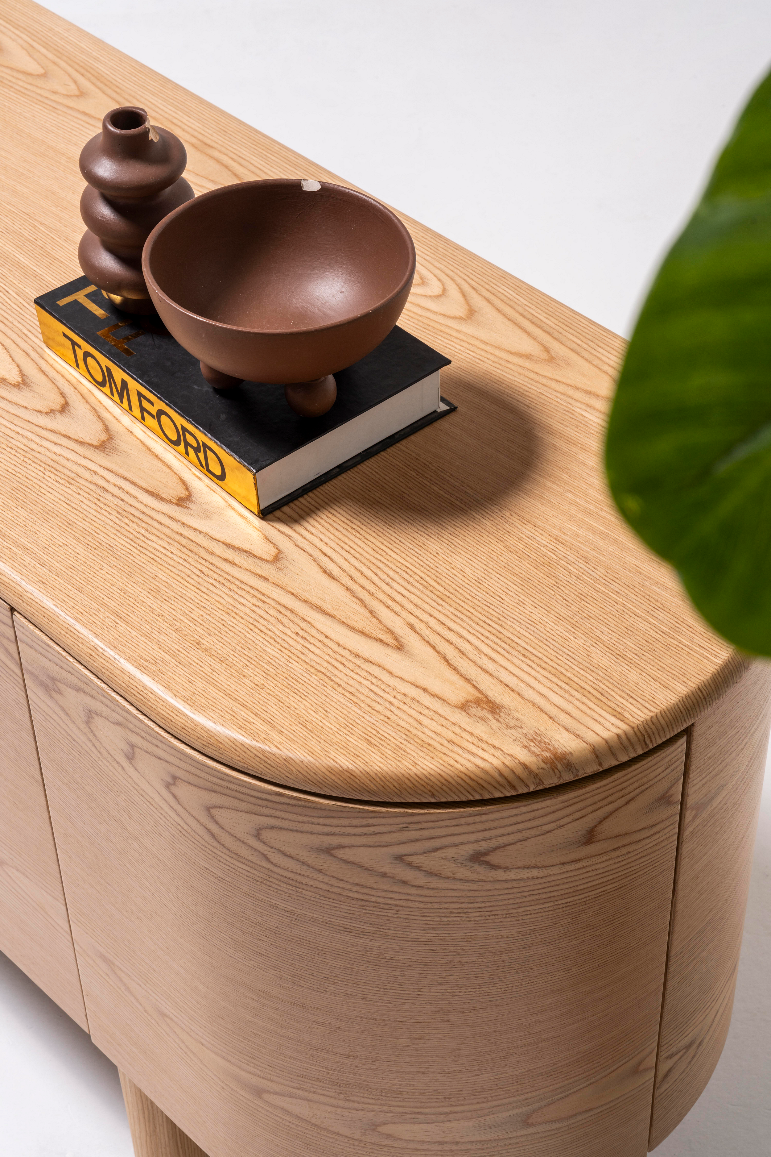 Valnott-Motto Konsol-Dresuar & Konsol-4-Milagron.com