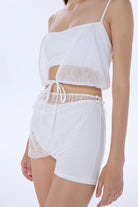 Valnue Lingerie-Gia Beyaz Dantel Asimetrik Pijama Şort-Şort-1-Milagron.com