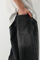 Barrel Fit Jeans