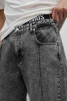 Dikiş Detaylı Relaxed Fit Jean