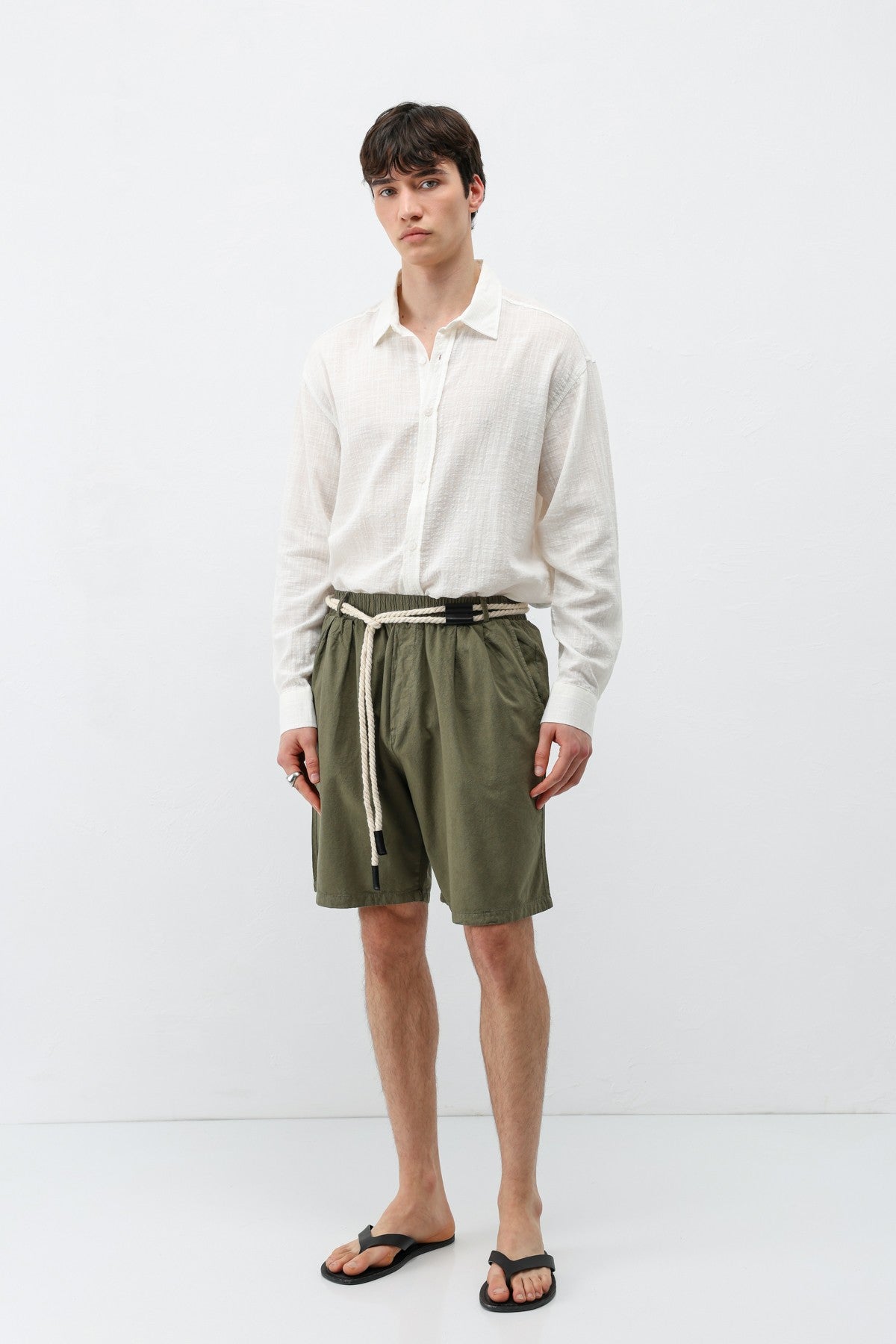 Kemerli Oversize Keten Şort