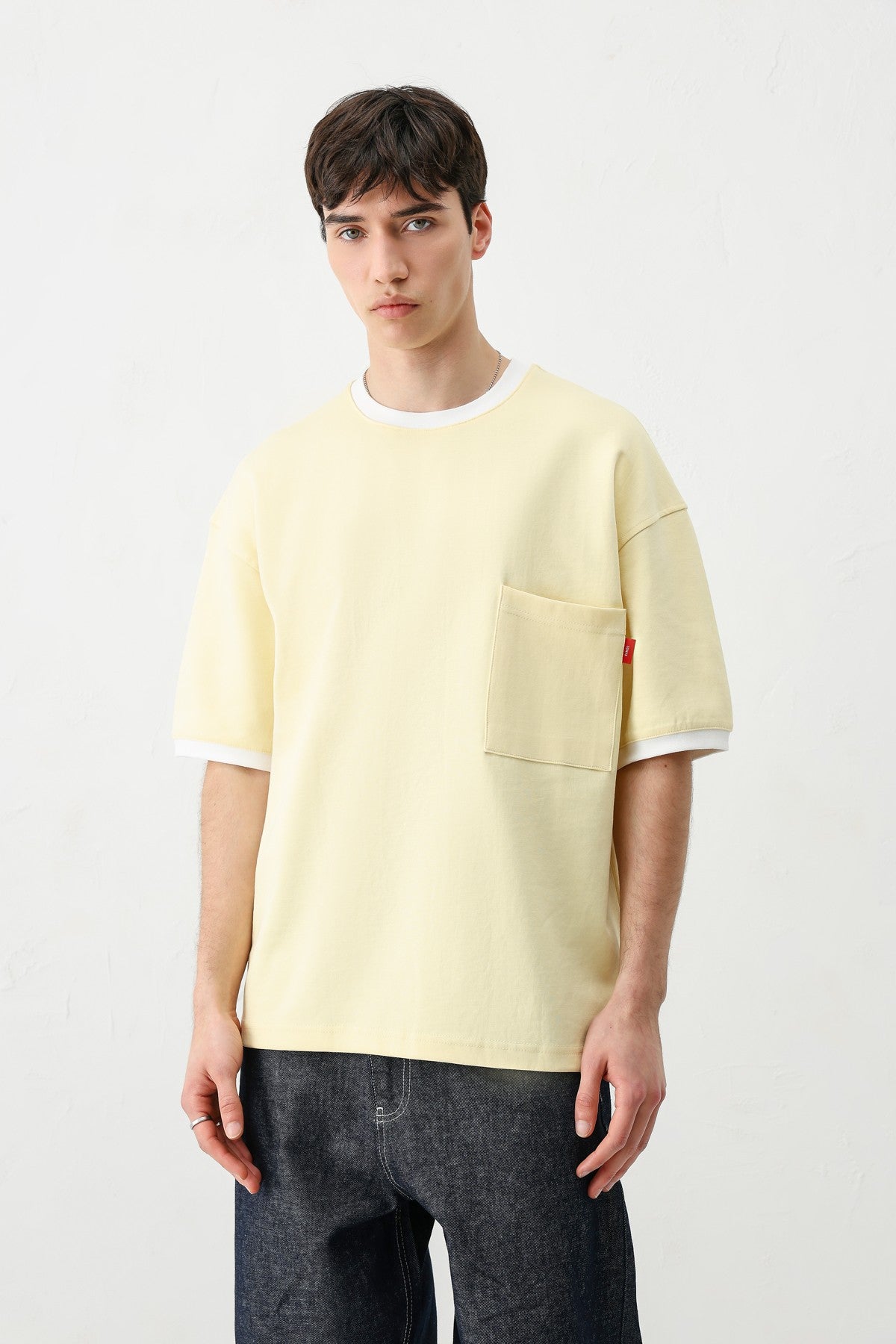 Kısa Kollu Oversize Cepli Tişört